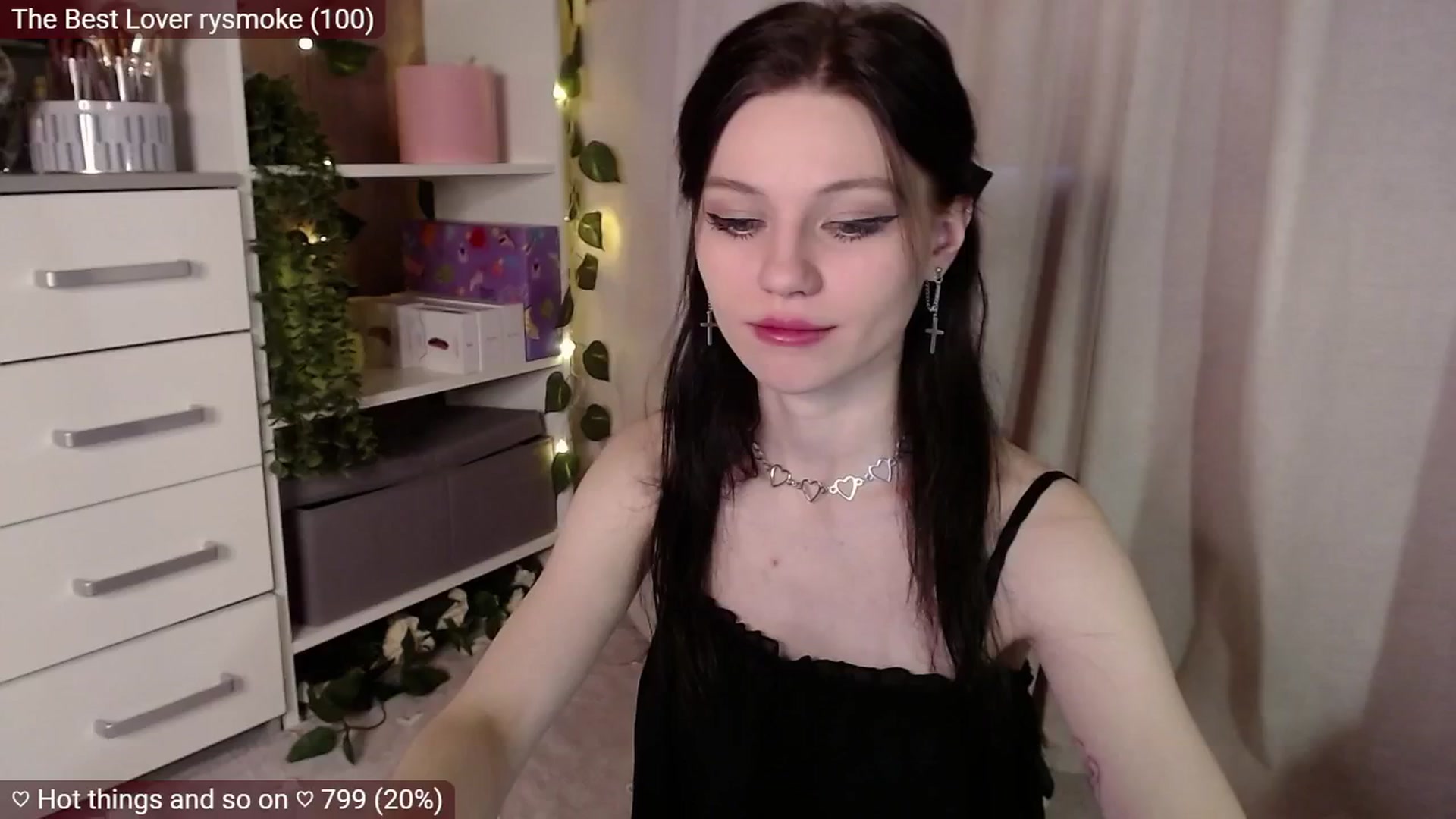 Gallery image thumbnail from JellyFox's myfreecams stream on, 02/24/2025, 06:21 image 9 of 20
