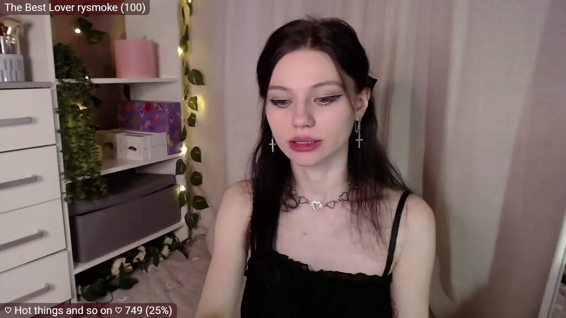 Gallery image thumbnail from JellyFox's myfreecams stream on, 02/24/2025, 06:21 image 19 of 20