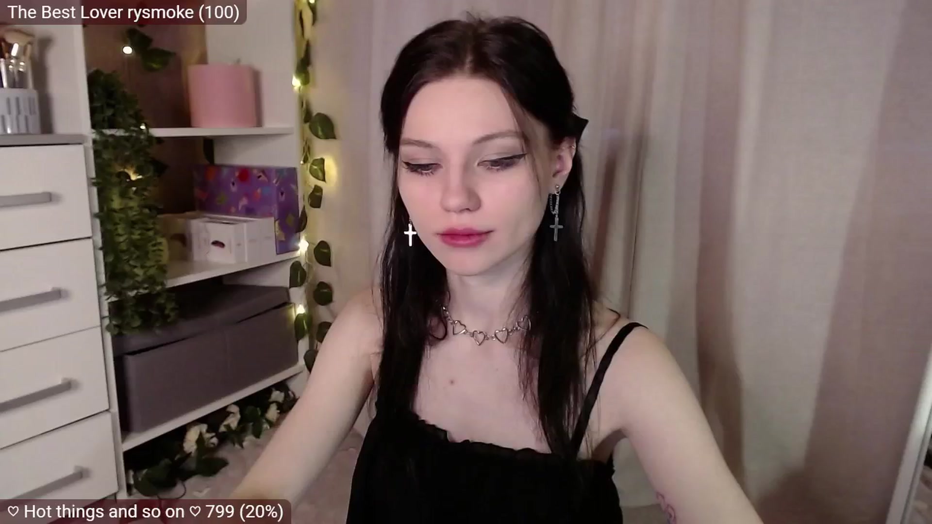 Gallery image thumbnail from JellyFox's myfreecams stream on, 02/24/2025, 06:21 image 14 of 20
