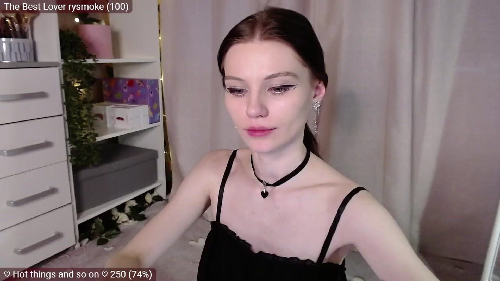 Gallery image thumbnail from JellyFox's myfreecams stream on, 03/26/2025, 05:52 image 9 of 20