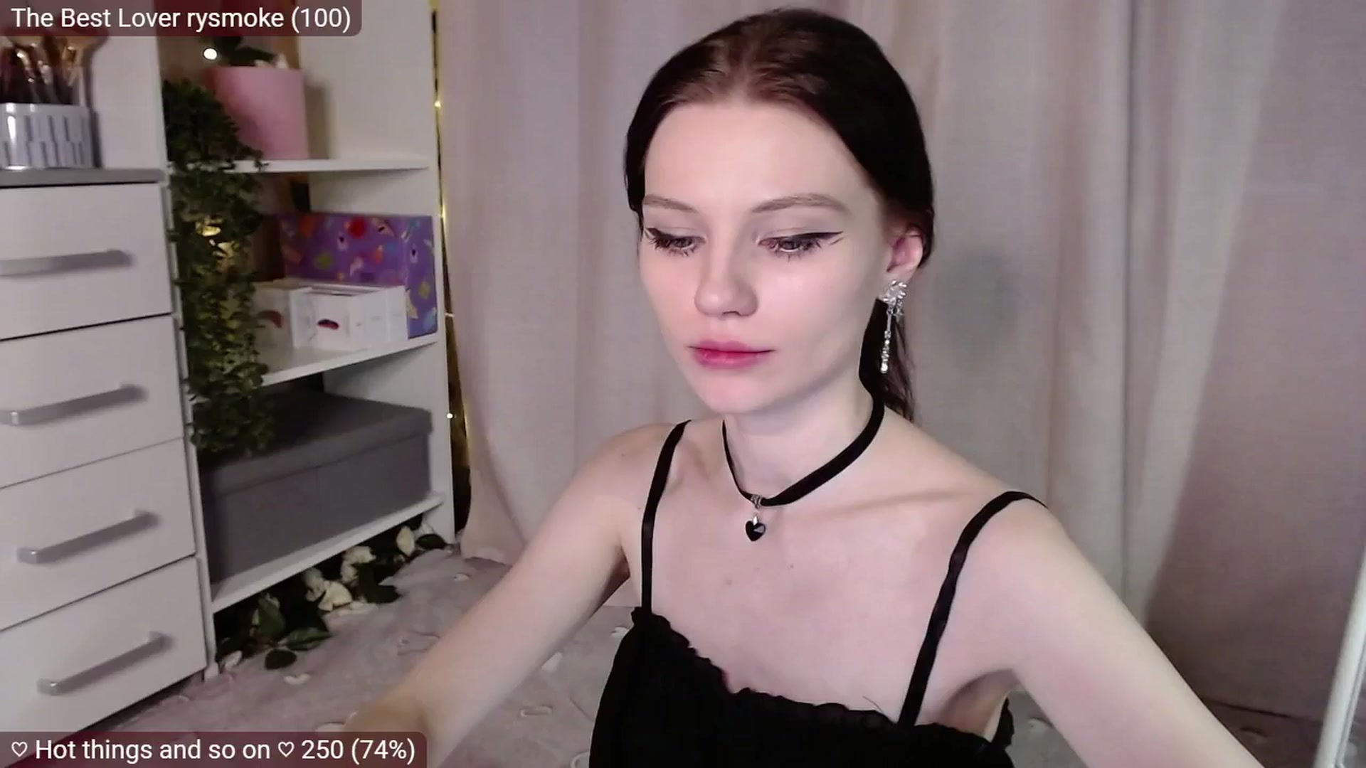 Gallery image thumbnail from JellyFox's myfreecams stream on, 03/26/2025, 05:52 image 2 of 20