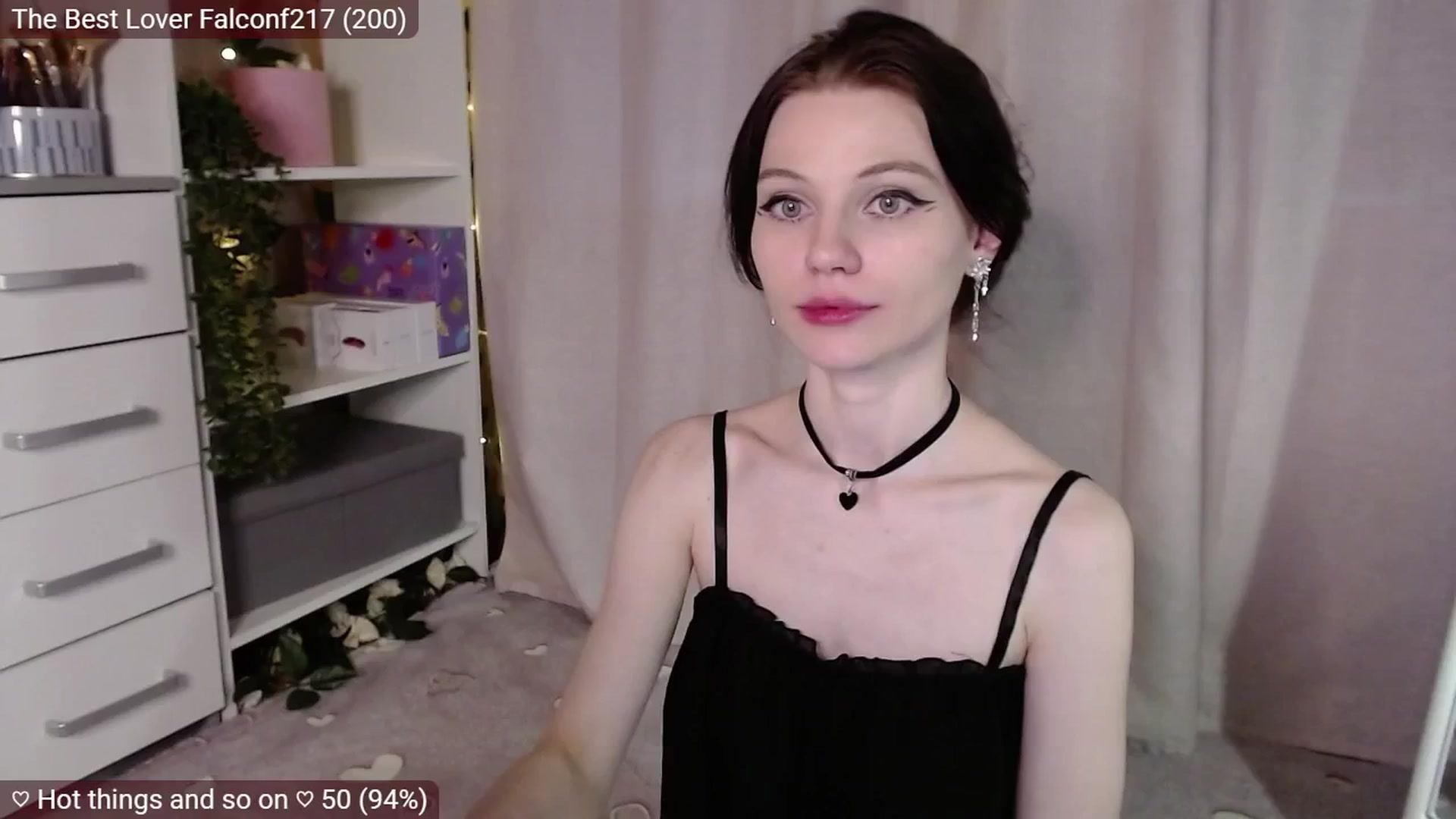 Gallery image thumbnail from JellyFox's myfreecams stream on, 03/26/2025, 06:55 image 14 of 20