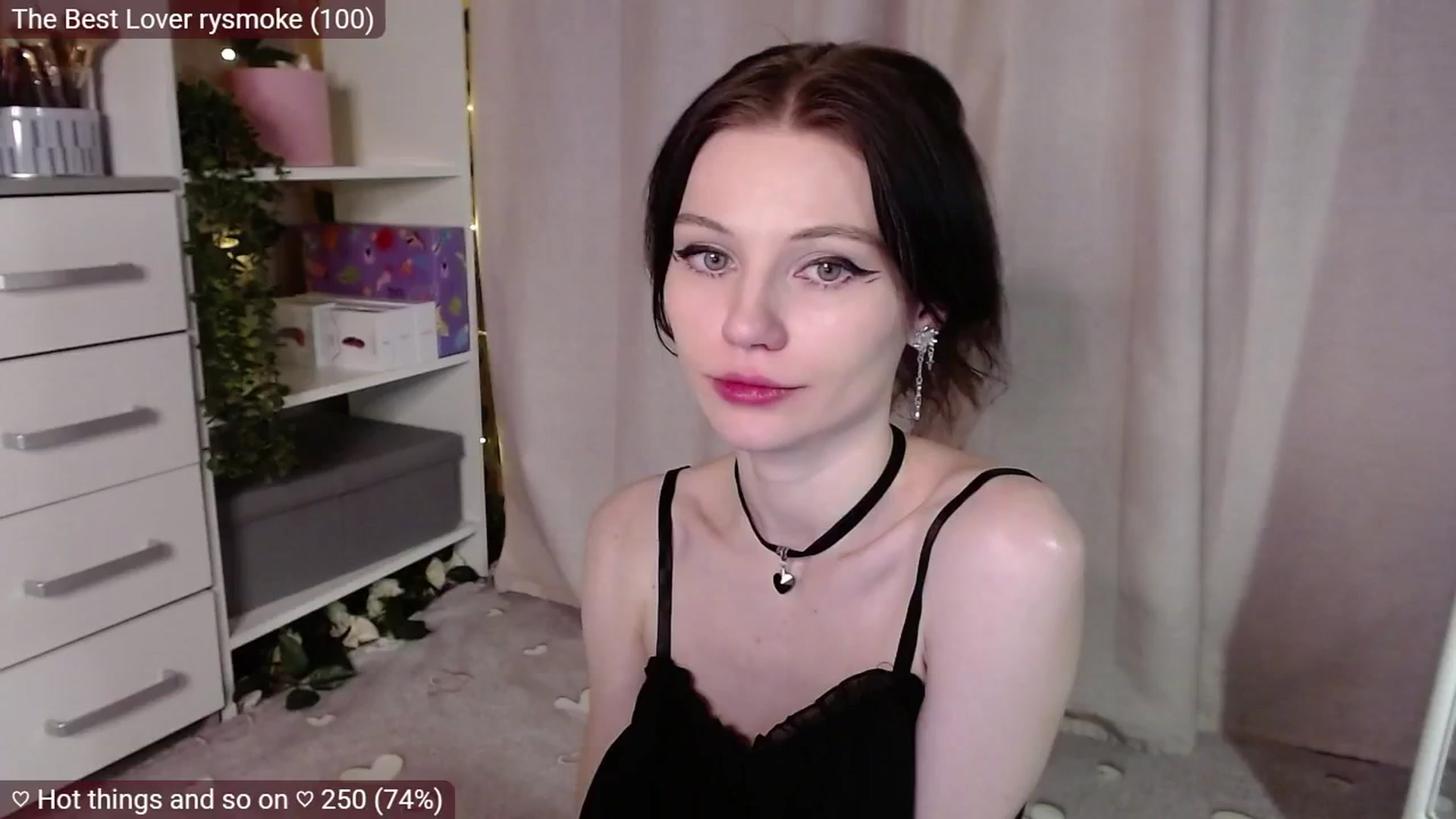 Gallery image thumbnail from JellyFox's myfreecams stream on, 03/26/2025, 06:55 image 1 of 20