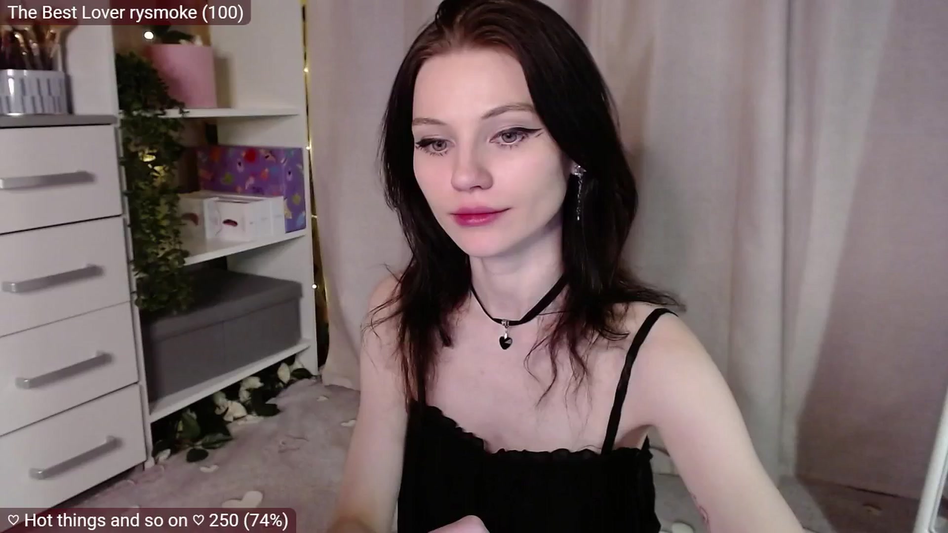 Gallery image thumbnail from JellyFox's myfreecams stream on, 03/26/2025, 06:55 image 5 of 20