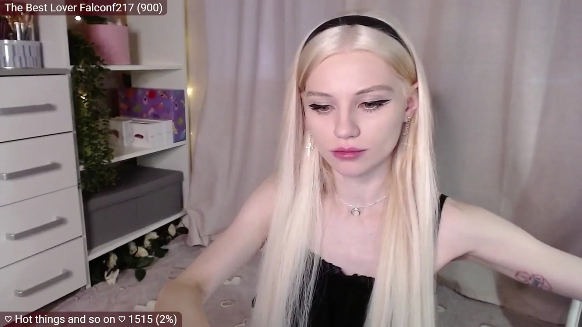 Gallery image thumbnail from JellyFox's myfreecams stream on, 03/31/2025, 06:47 image 19 of 20