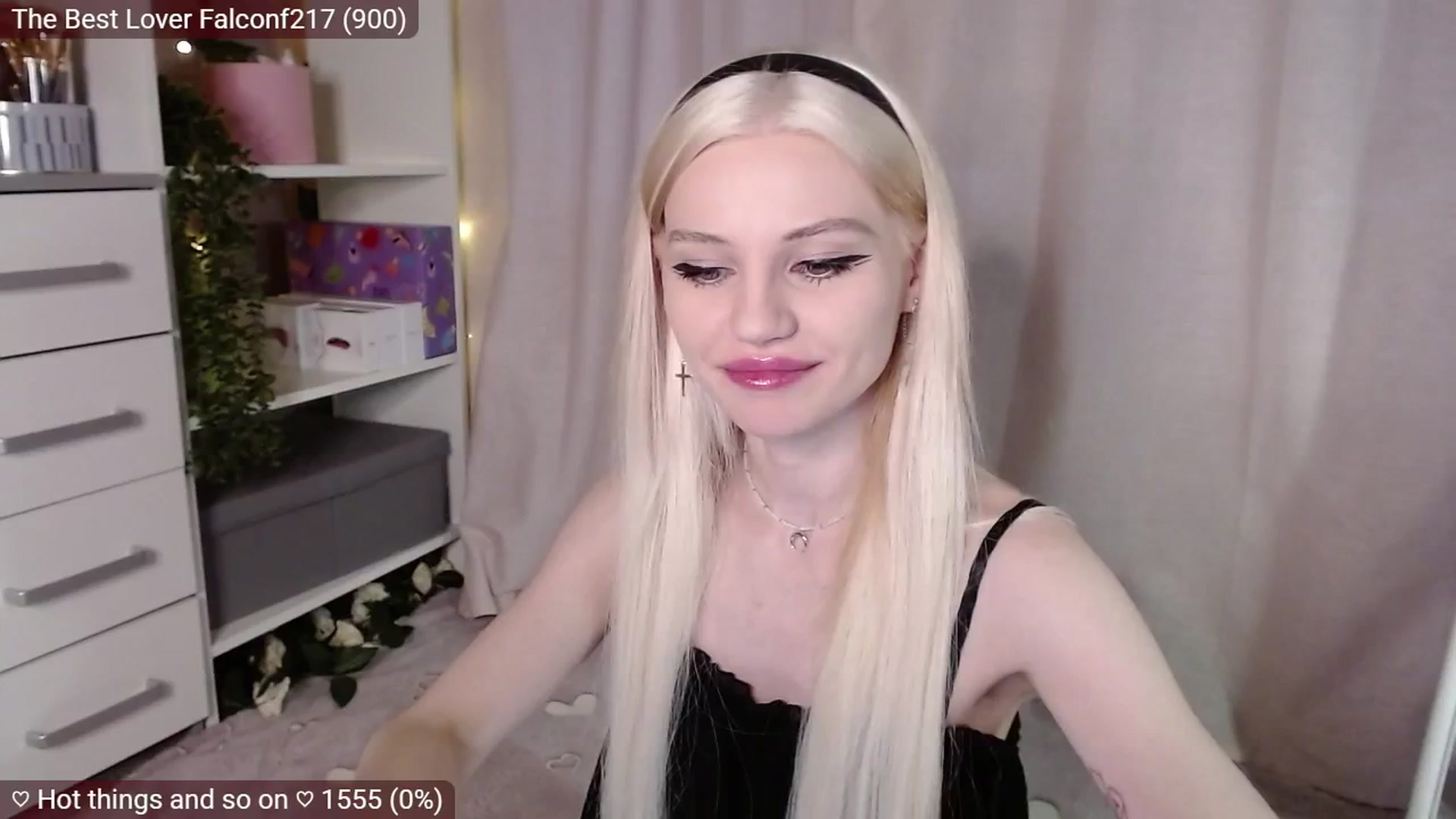Gallery image thumbnail from JellyFox's myfreecams stream on, 03/31/2025, 06:47 image 3 of 20