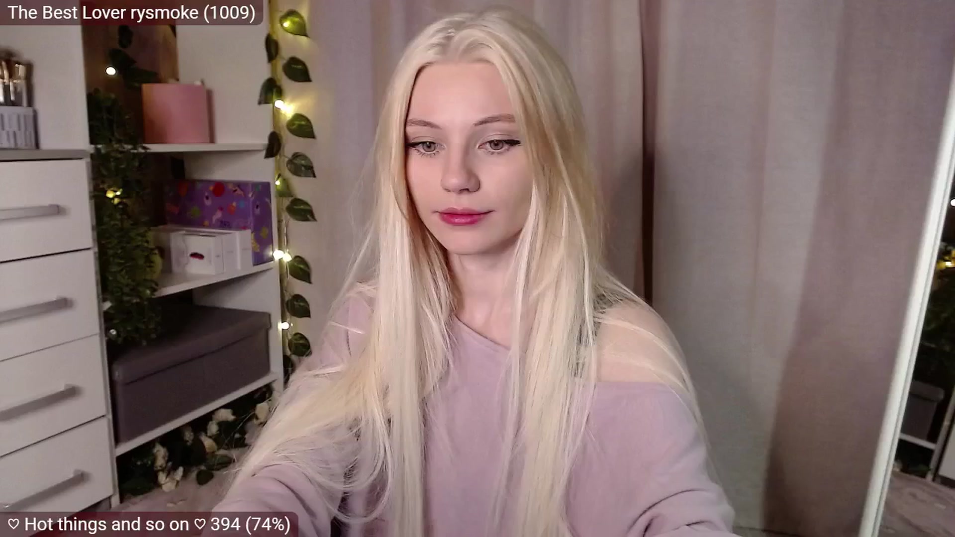 Gallery image thumbnail from JellyFox's myfreecams stream on, 04/04/2025, 04:23 image 20 of 20