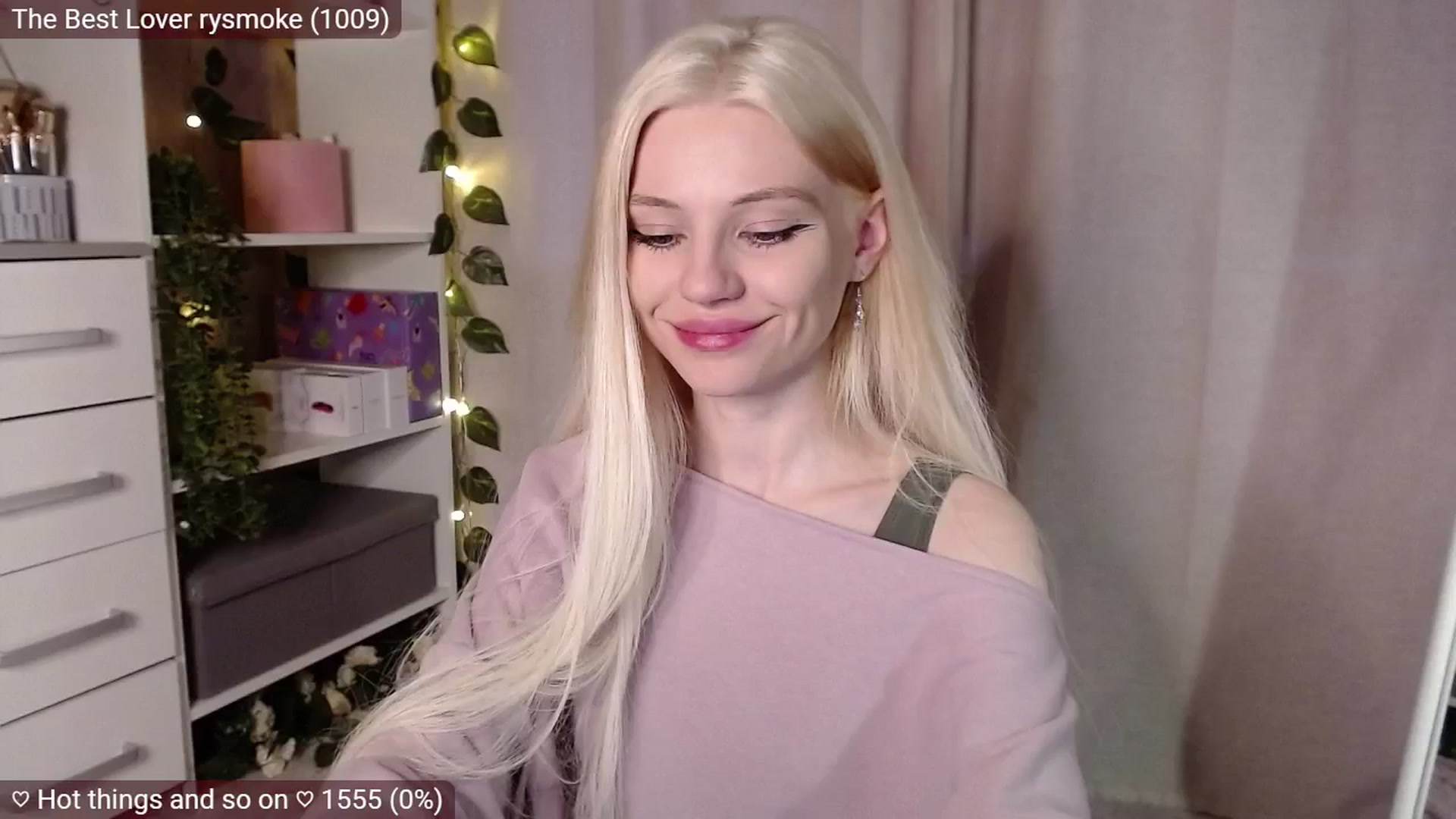 Gallery image thumbnail from JellyFox's myfreecams stream on, 04/04/2025, 05:11 image 20 of 20