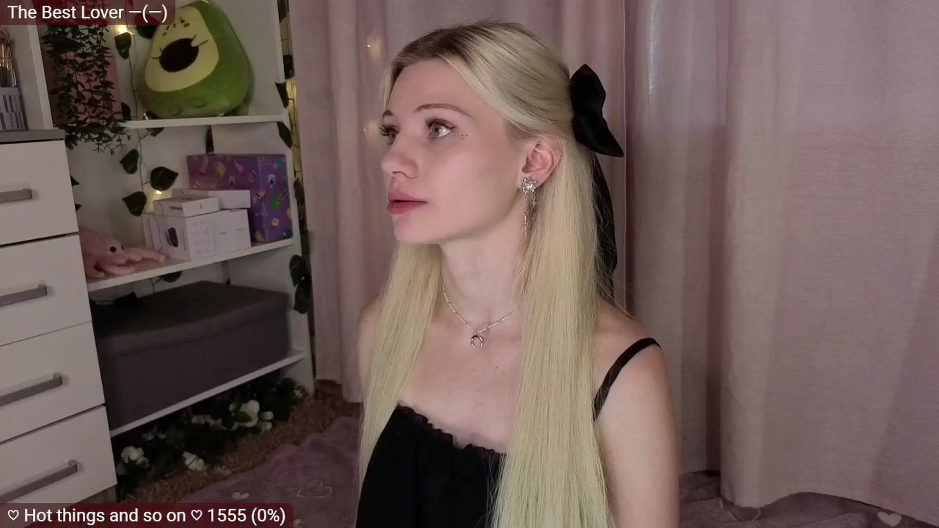 Gallery image thumbnail from JellyFox's myfreecams stream on, 09/04/2025, 05:54 image 1 of 20