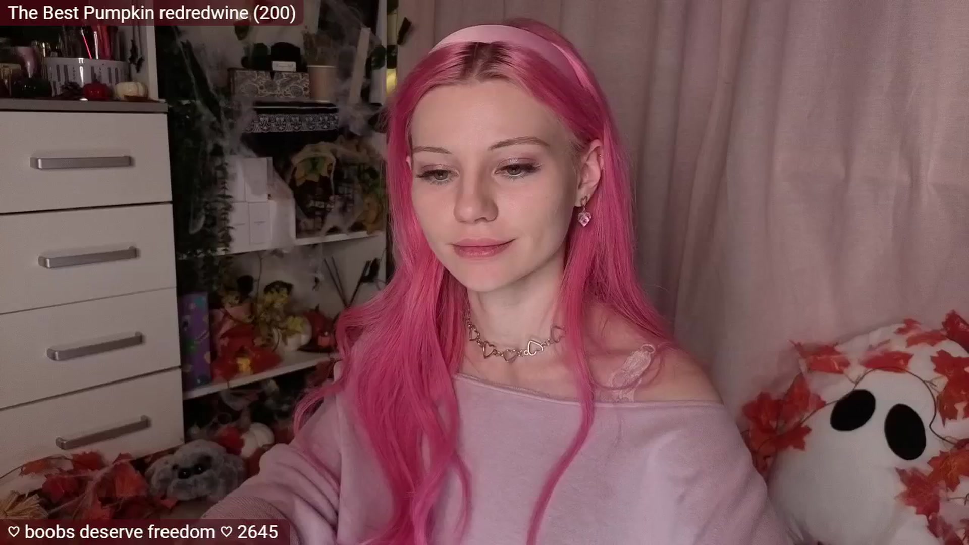 Gallery image thumbnail from JellyFox's myfreecams stream on, 11/04/2025, 04:10 image 20 of 20