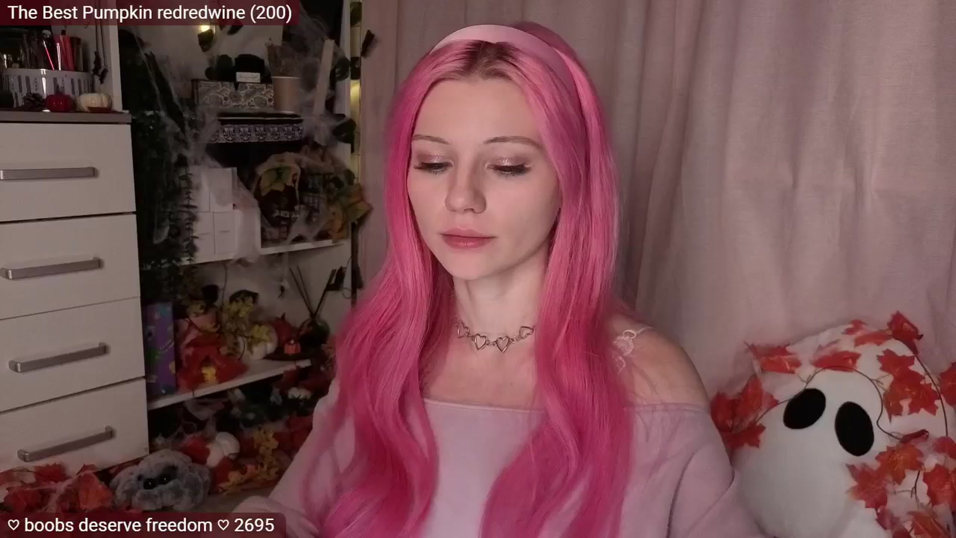Gallery image thumbnail from JellyFox's myfreecams stream on, 11/04/2025, 04:10 image 7 of 20