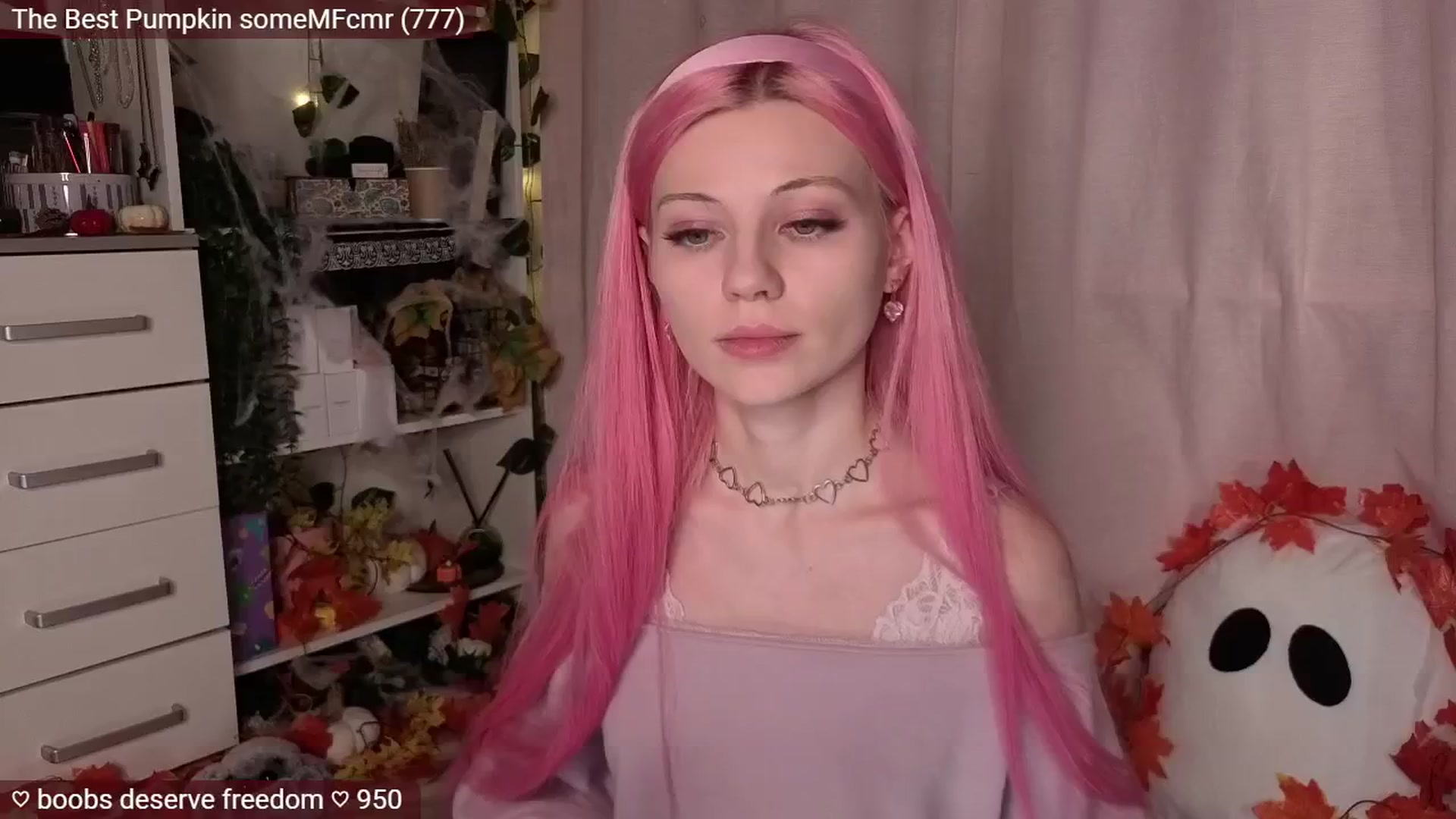 Gallery image thumbnail from JellyFox's myfreecams stream on, 11/05/2025, 08:14 image 1 of 20