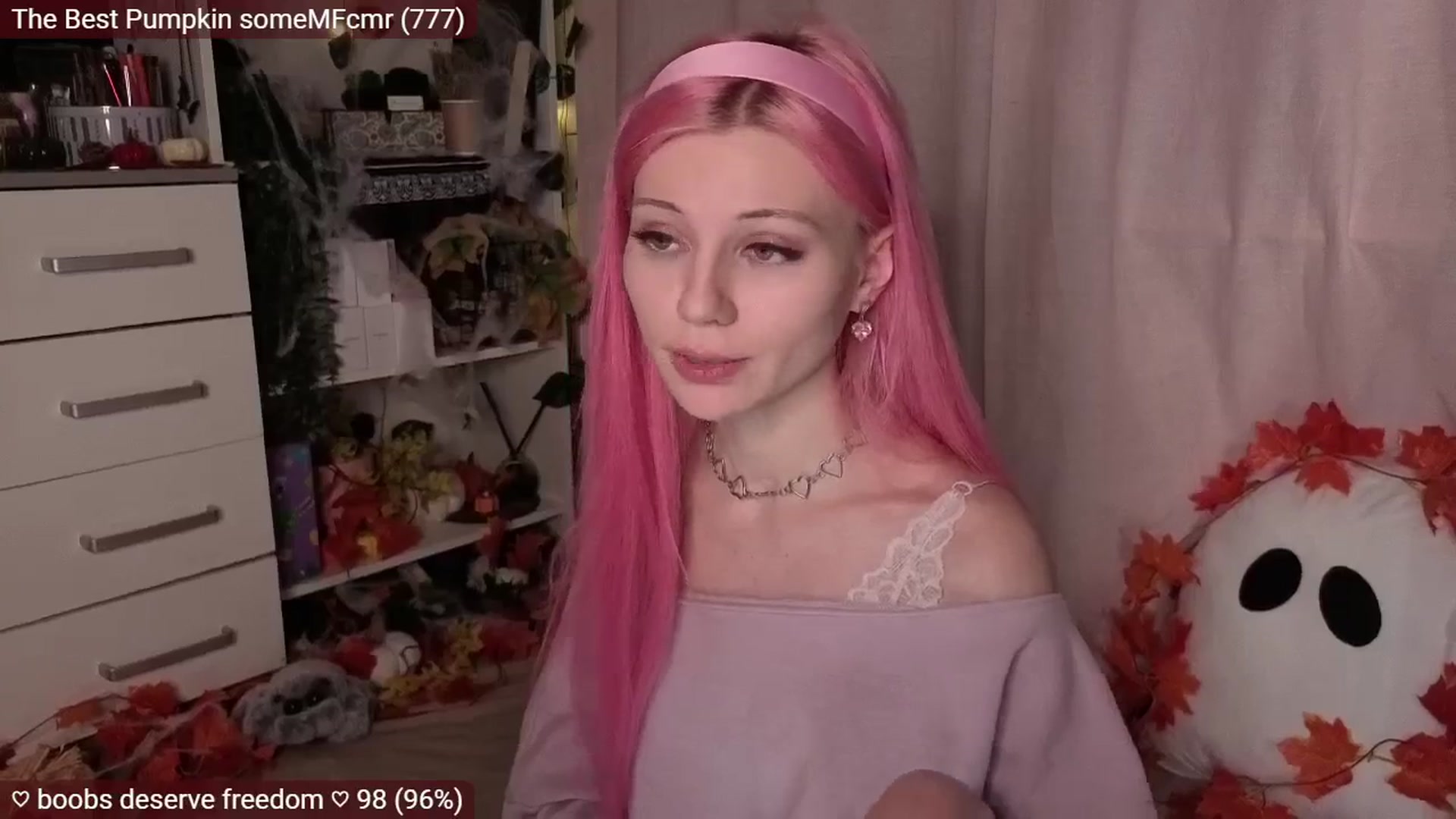 Gallery image thumbnail from JellyFox's myfreecams stream on, 11/05/2025, 08:14 image 10 of 20