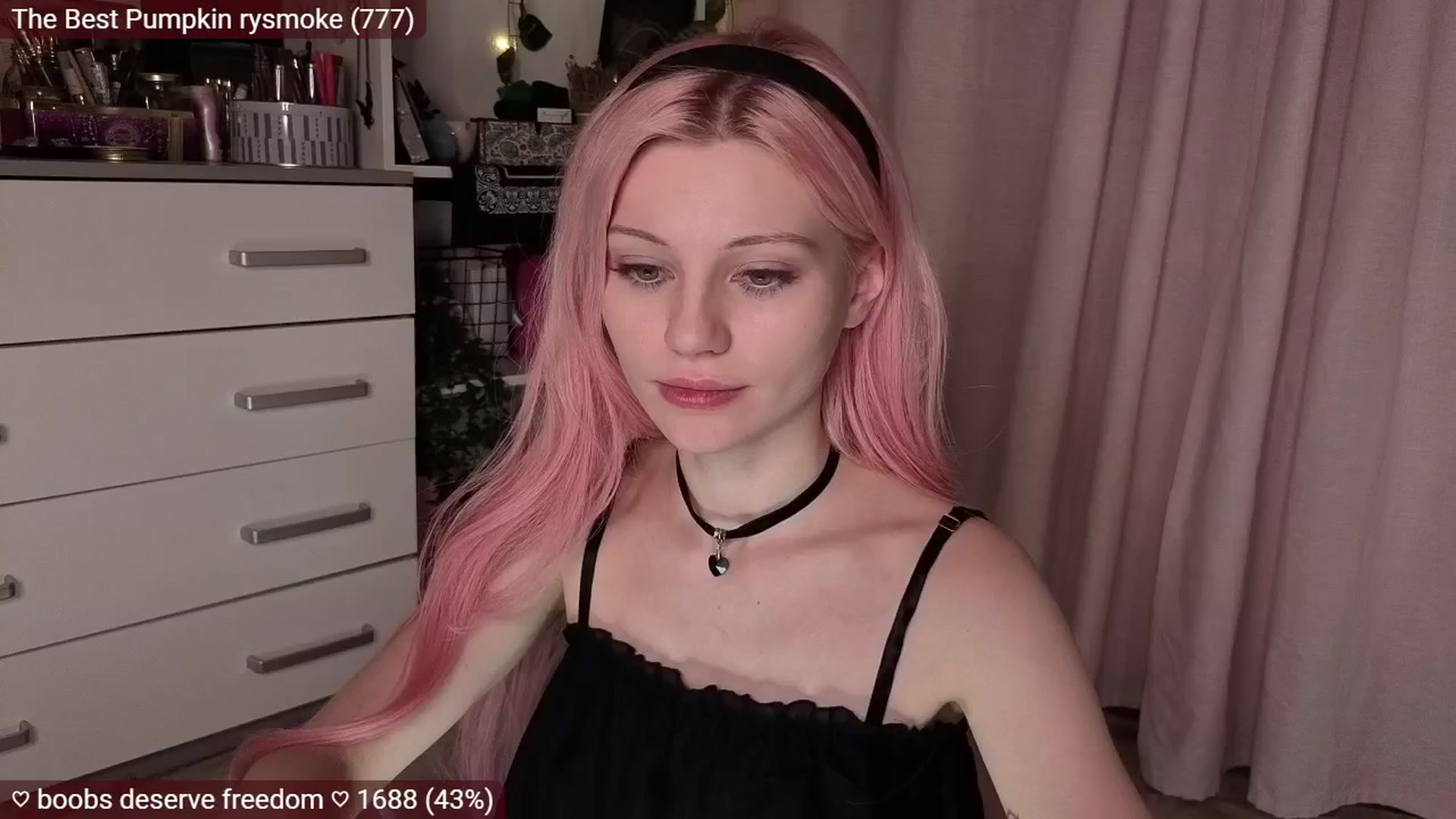 Gallery image thumbnail from JellyFox's myfreecams stream on, 11/14/2025, 05:31 image 4 of 20