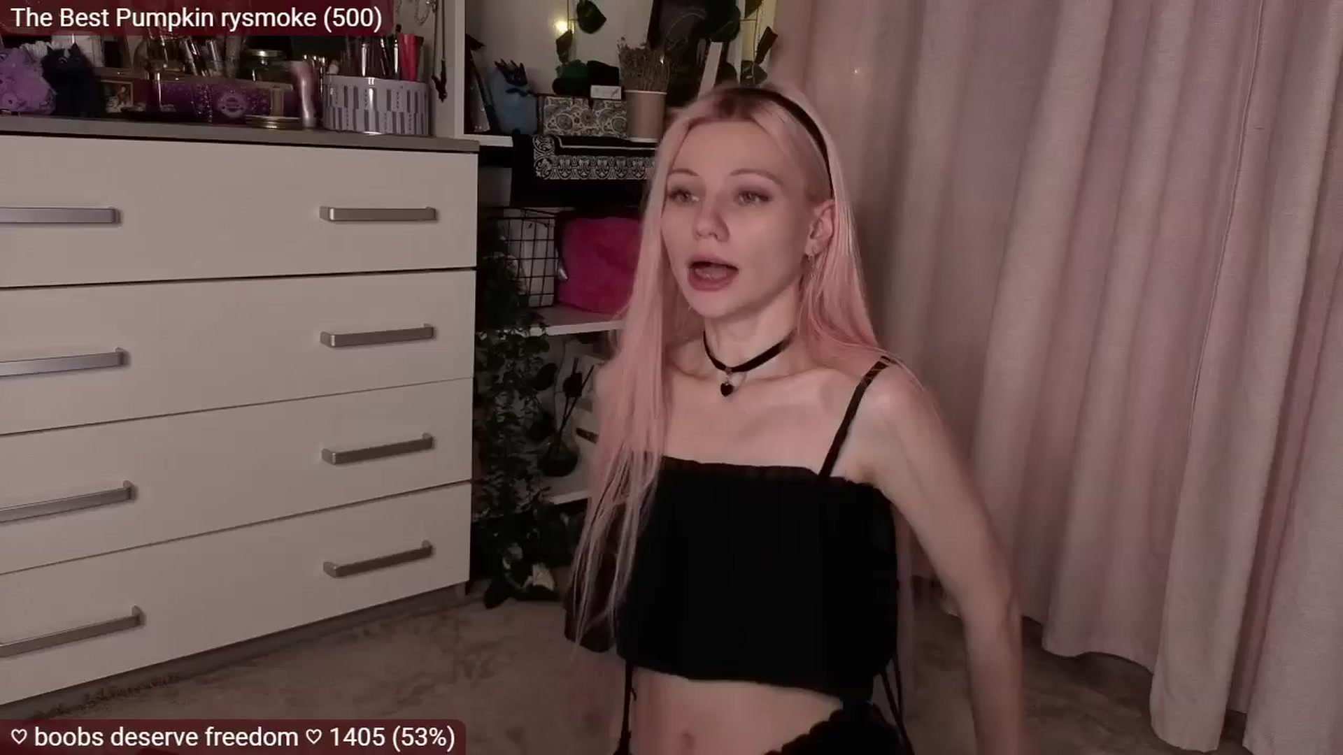 Gallery image thumbnail from JellyFox's myfreecams stream on, 11/17/2025, 05:20 image 7 of 20
