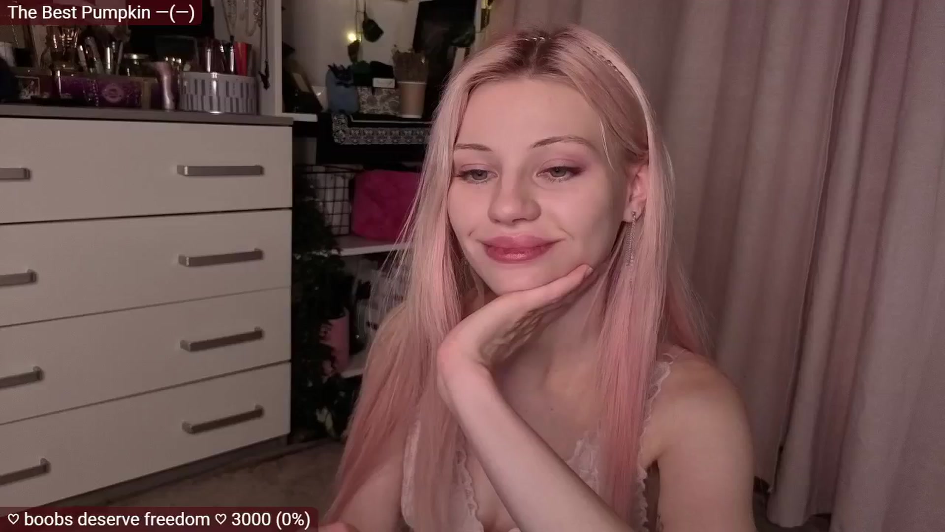 Gallery image thumbnail from JellyFox's myfreecams stream on, 11/19/2025, 04:55 image 8 of 20