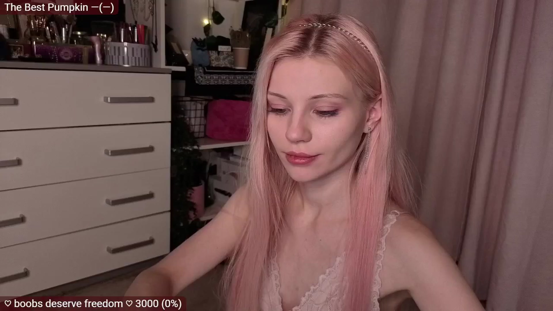 Gallery image thumbnail from JellyFox's myfreecams stream on, 11/19/2025, 04:55 image 3 of 20