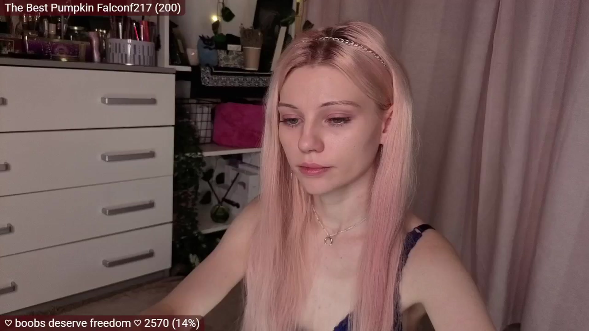 Gallery image thumbnail from JellyFox's myfreecams stream on, 11/20/2025, 06:15 image 20 of 20