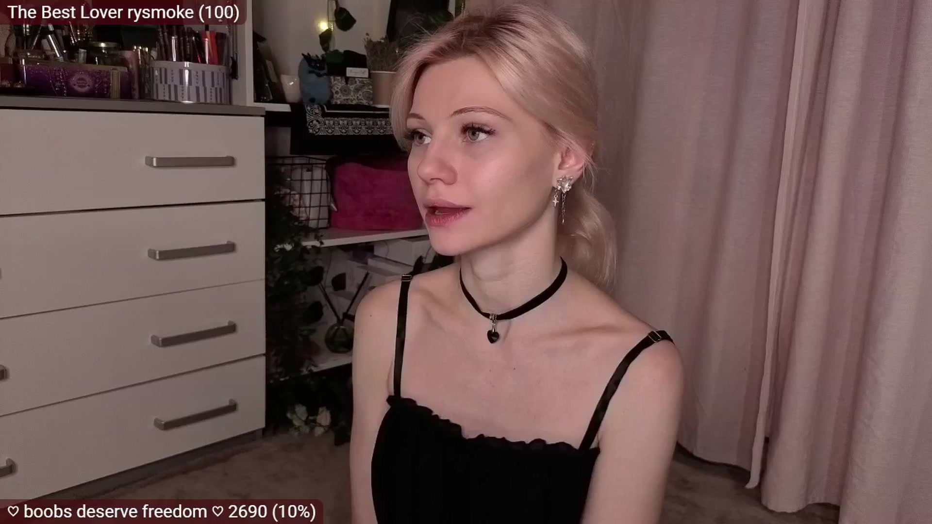 Gallery image thumbnail from JellyFox's myfreecams stream on, 11/26/2025, 06:32 image 8 of 20