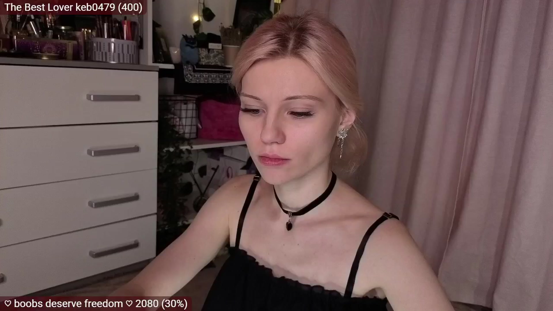 Gallery image thumbnail from JellyFox's myfreecams stream on, 11/26/2025, 08:24 image 1 of 20