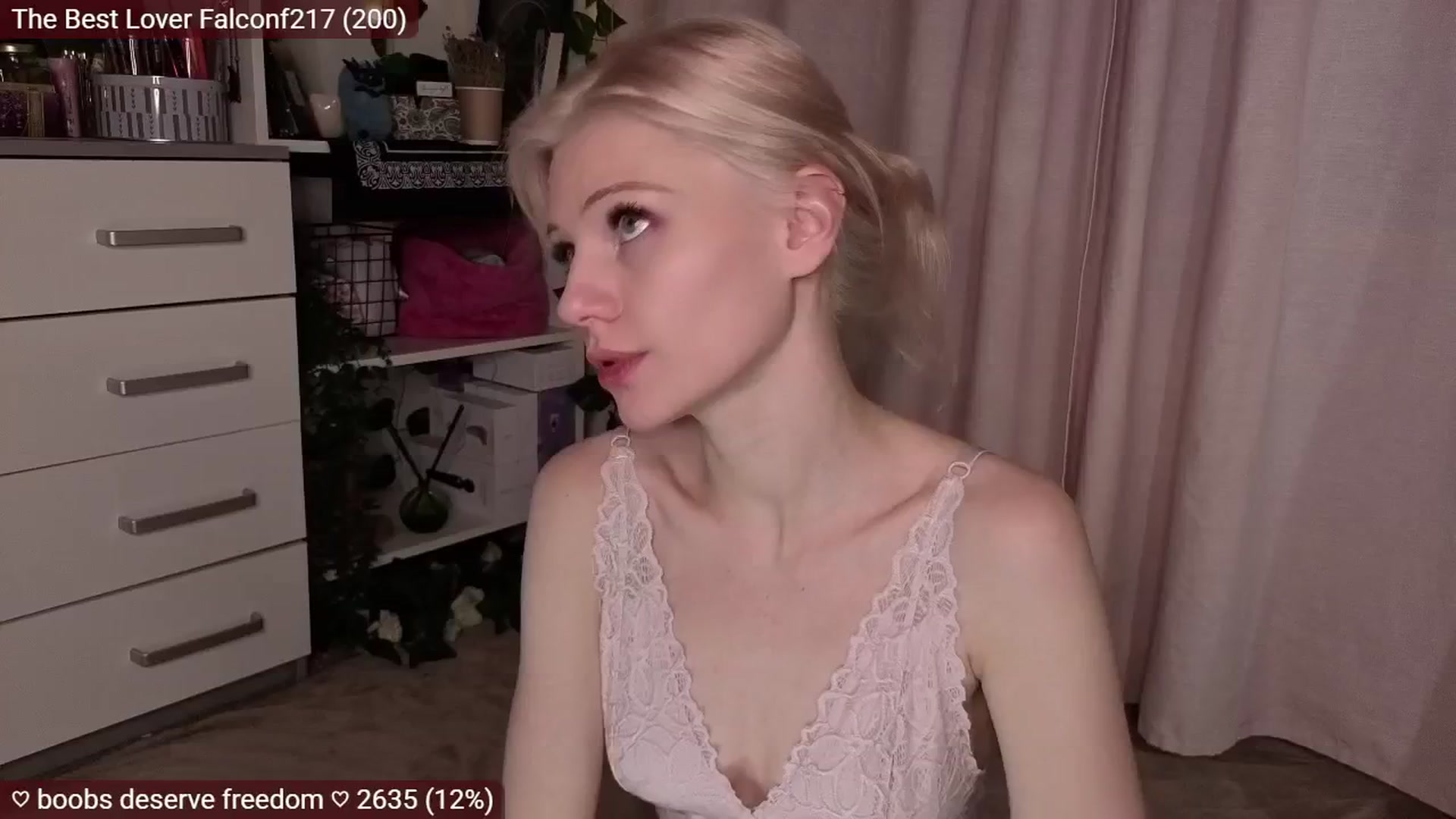 Gallery image thumbnail from JellyFox's myfreecams stream on, 11/28/2025, 05:22 image 1 of 20