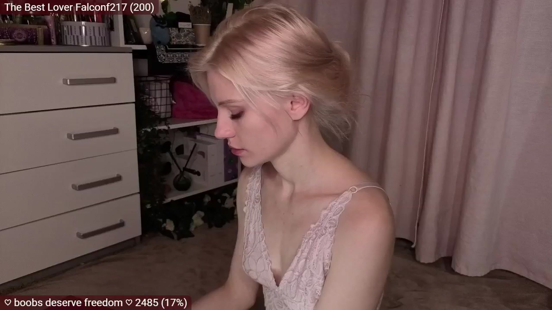 Gallery image thumbnail from JellyFox's myfreecams stream on, 11/28/2025, 05:22 image 18 of 20