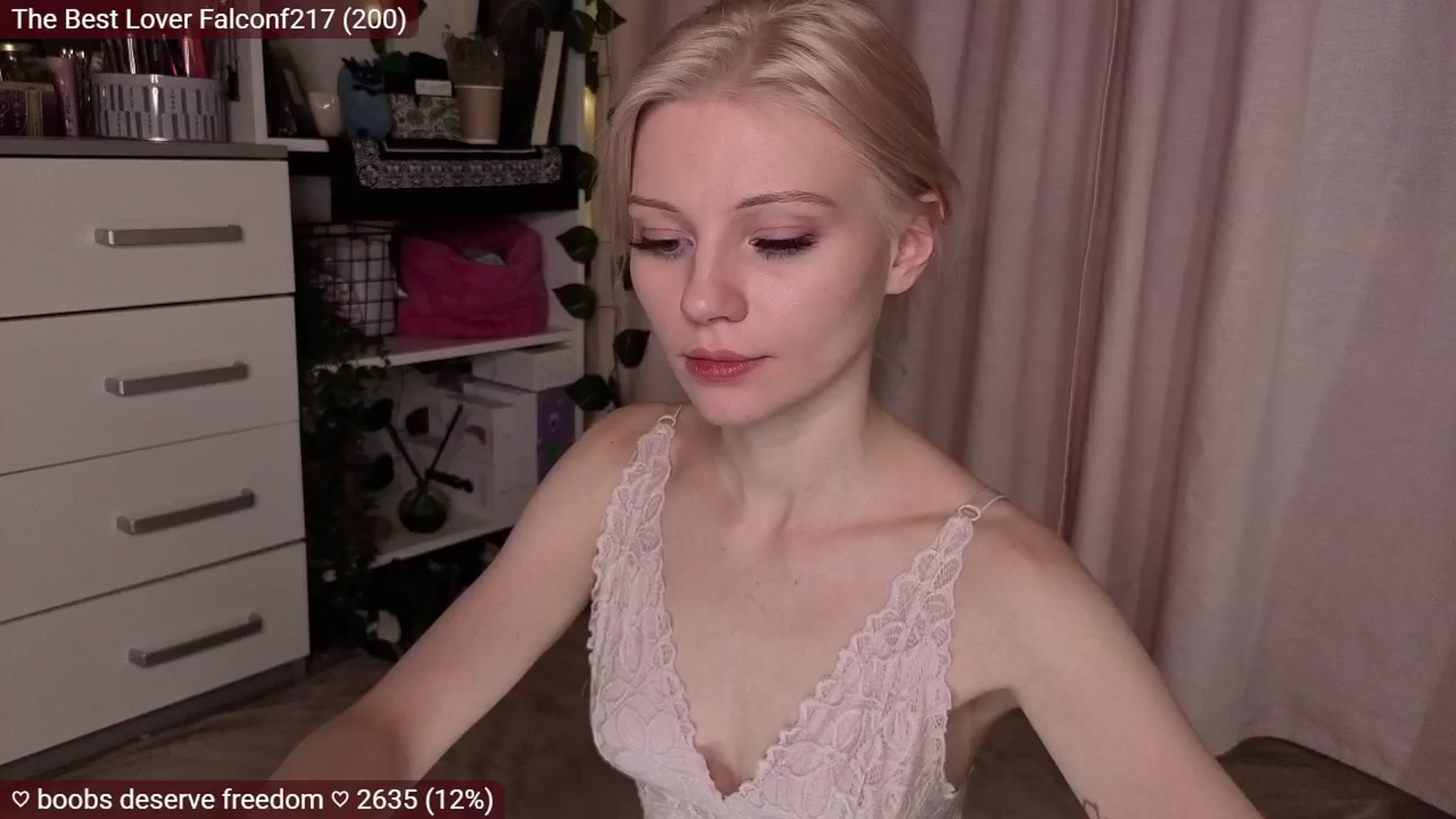 Gallery image thumbnail from JellyFox's myfreecams stream on, 11/28/2025, 05:22 image 2 of 20