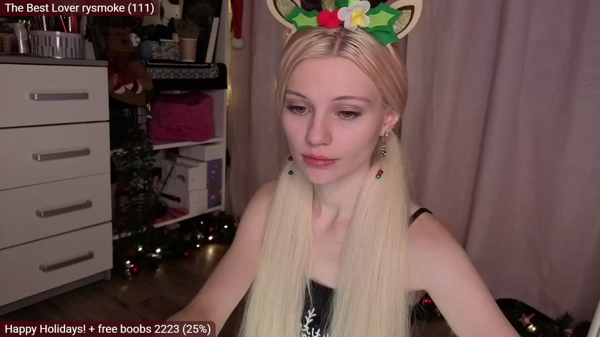 Gallery image thumbnail from JellyFox's myfreecams stream on, 12/24/2025, 07:28 image 5 of 20