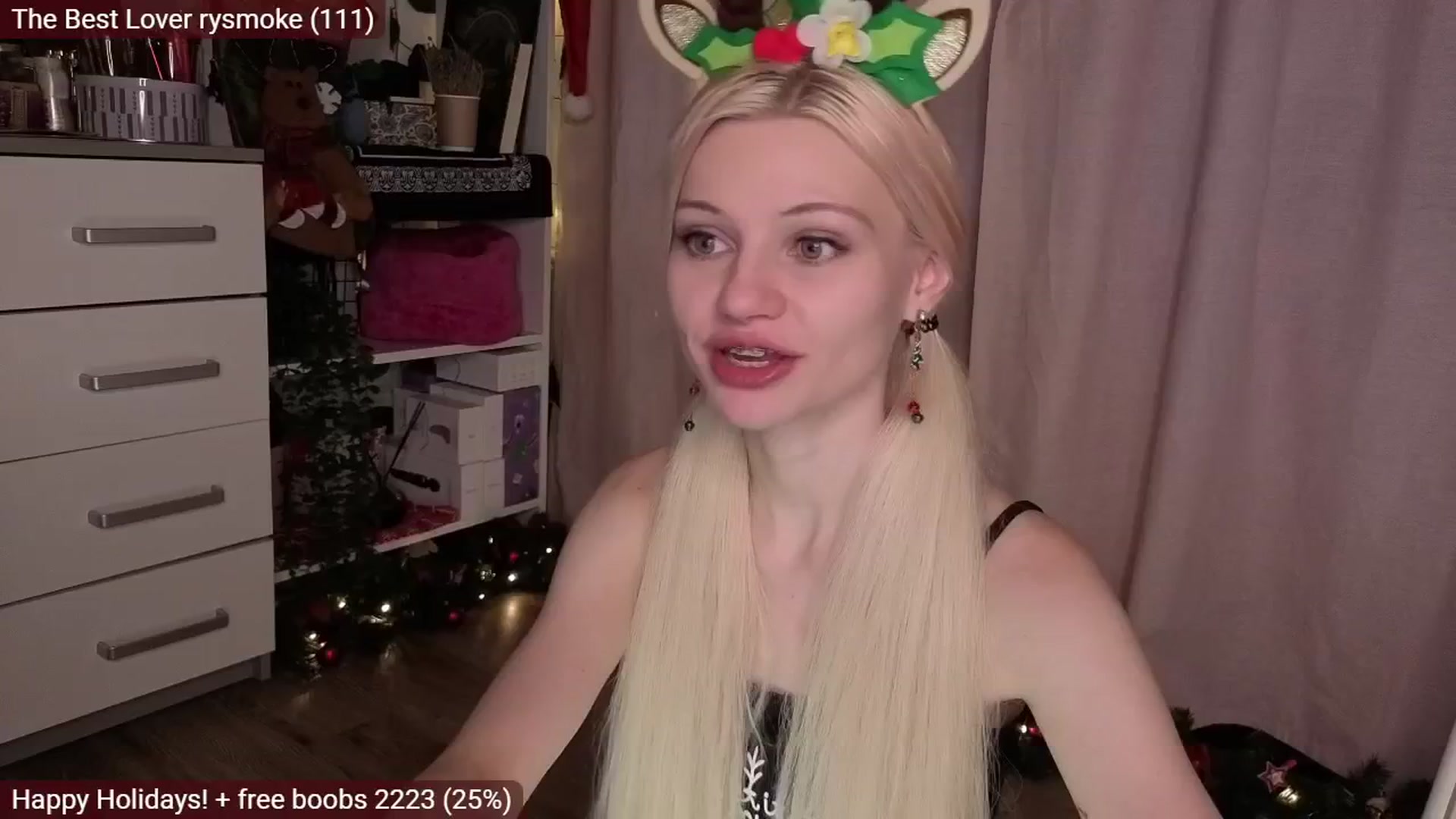 Gallery image thumbnail from JellyFox's myfreecams stream on, 12/24/2025, 07:28 image 7 of 20