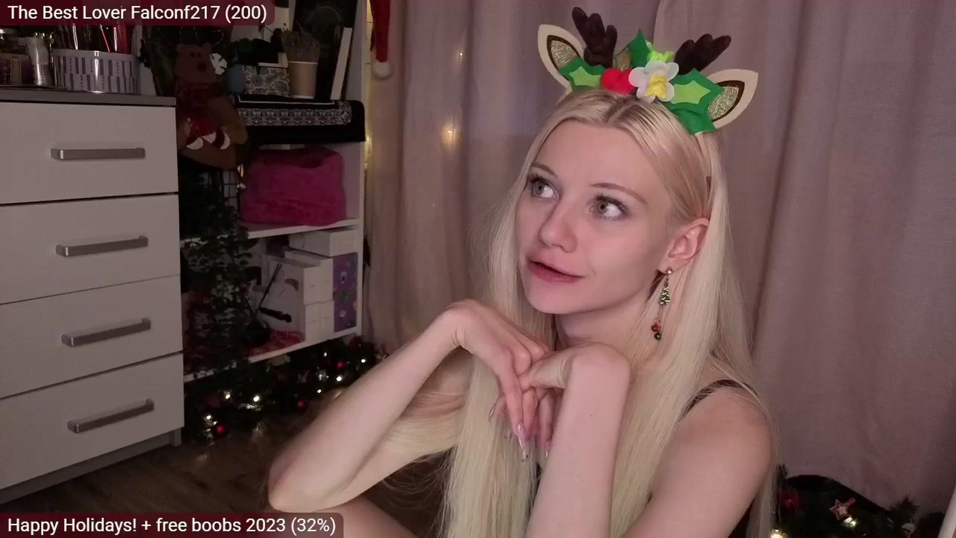 Gallery image thumbnail from JellyFox's myfreecams stream on, 12/24/2025, 07:55 image 7 of 20
