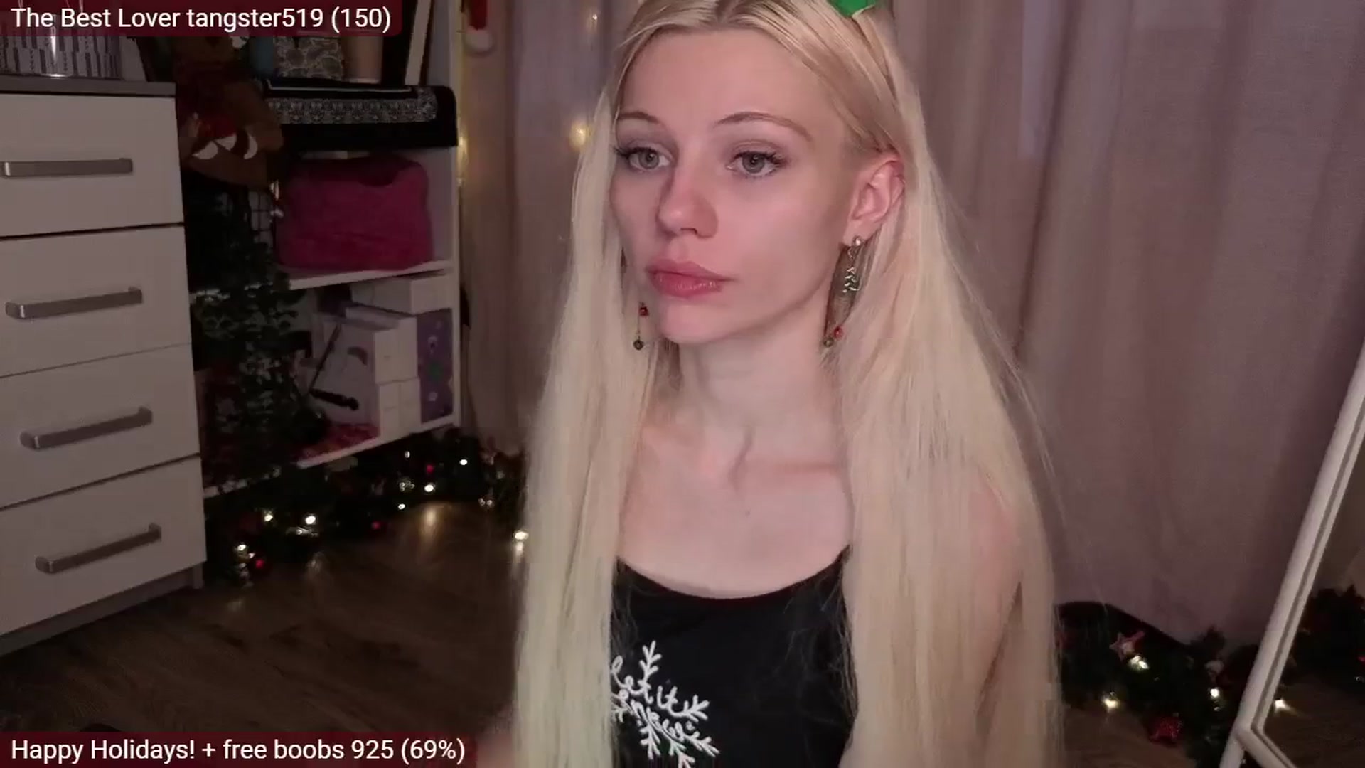 Gallery image thumbnail from JellyFox's myfreecams stream on, 12/24/2025, 09:20 image 4 of 20
