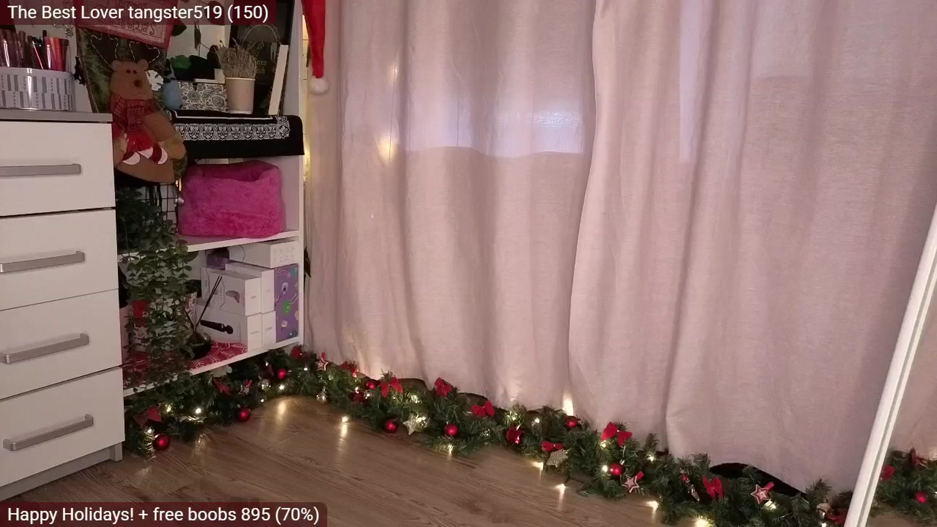 Gallery image thumbnail from JellyFox's myfreecams stream on, 12/24/2025, 09:20 image 10 of 20