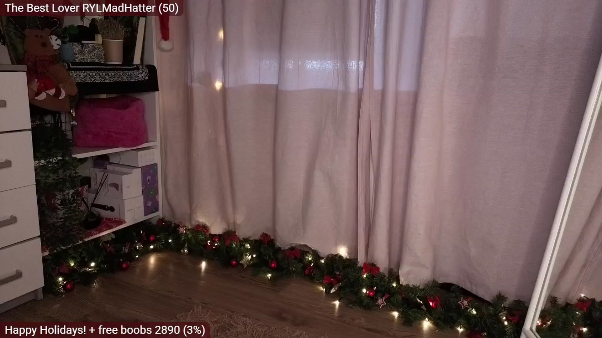 Gallery image thumbnail from JellyFox's myfreecams stream on, 12/26/2025, 08:08 image 16 of 20