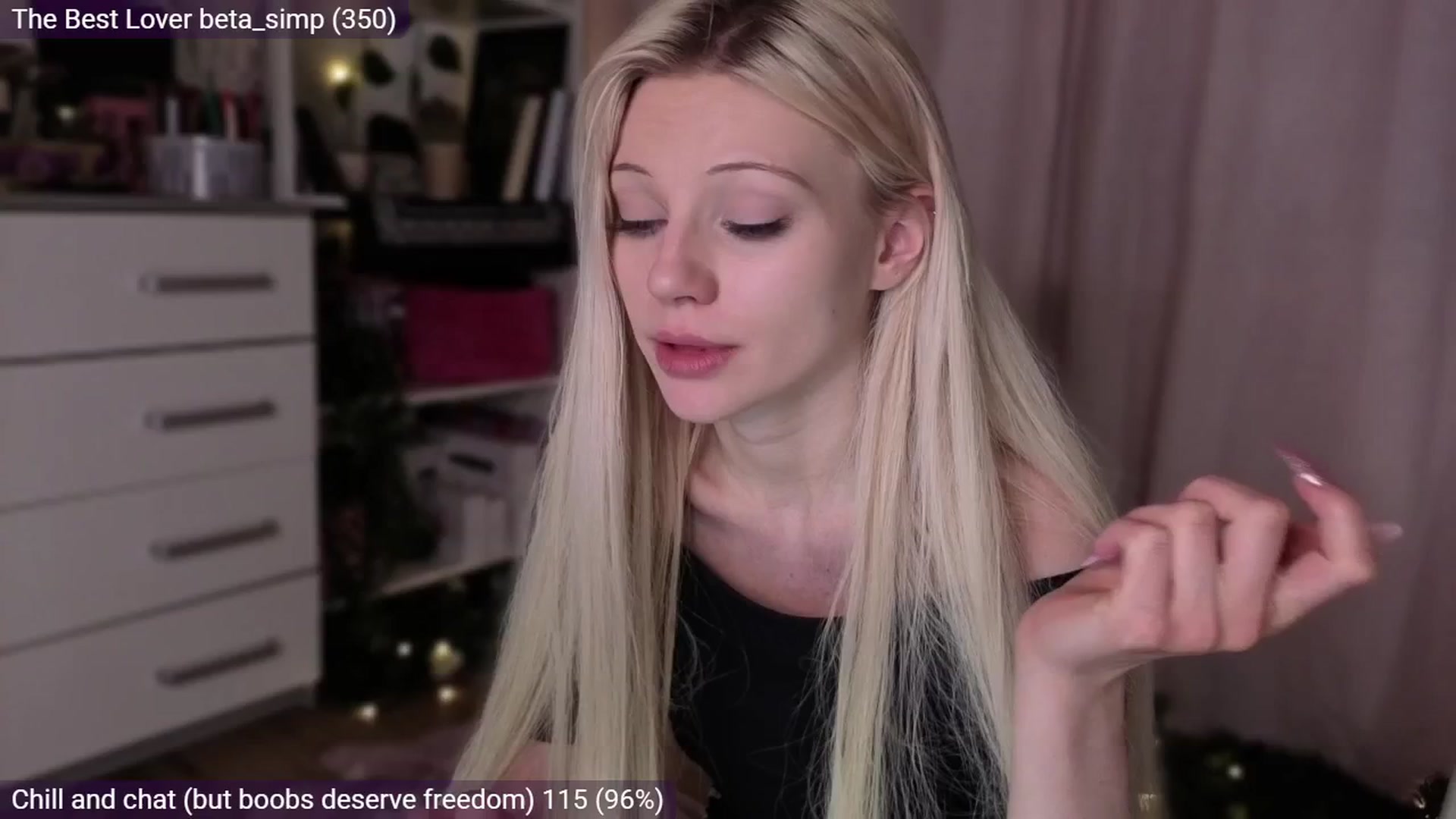 Gallery image thumbnail from JellyFox's myfreecams stream on, 02/22/2026, 05:35 image 19 of 20