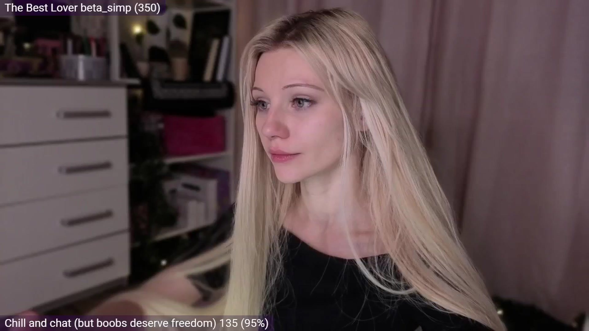 Gallery image thumbnail from JellyFox's myfreecams stream on, 02/22/2026, 05:35 image 16 of 20
