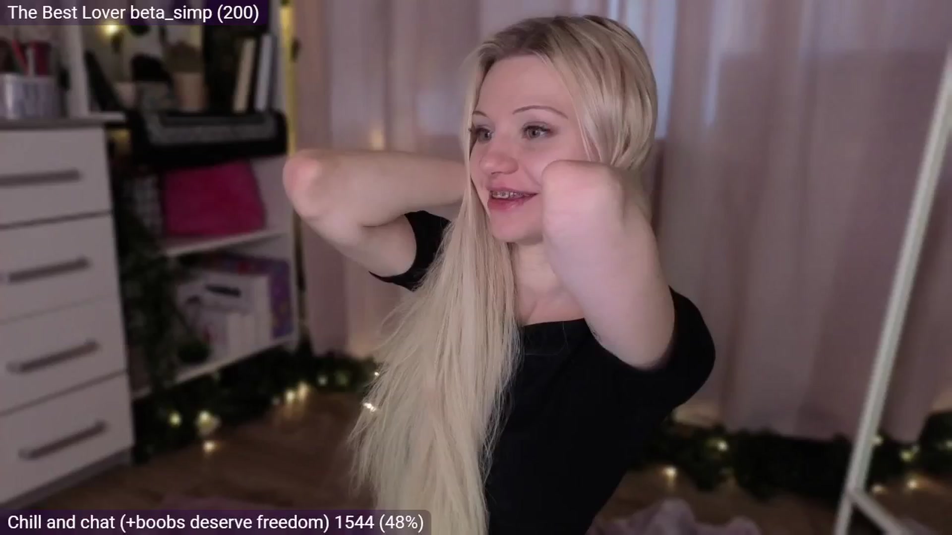 Gallery image thumbnail from JellyFox's myfreecams stream on, 02/25/2026, 08:19 image 18 of 20