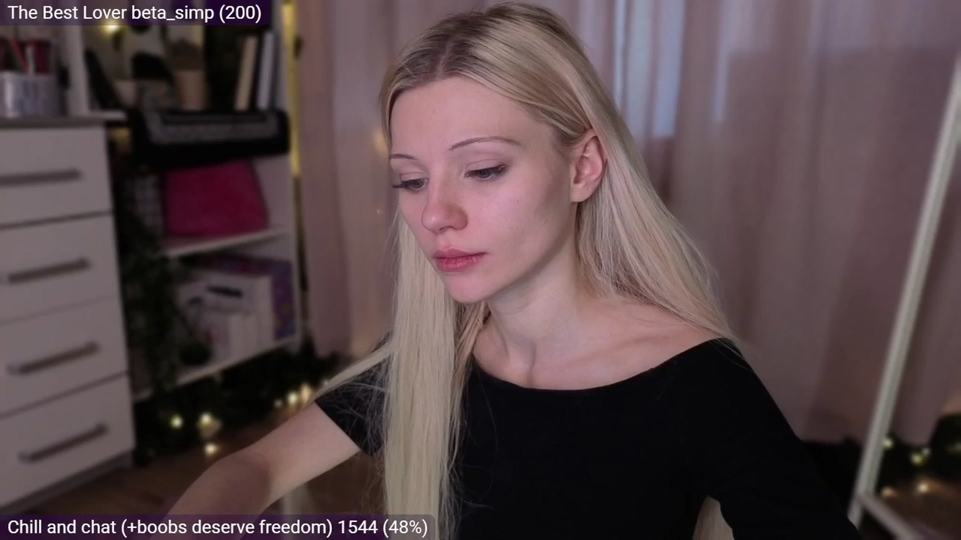 Gallery image thumbnail from JellyFox's myfreecams stream on, 02/25/2026, 08:19 image 16 of 20