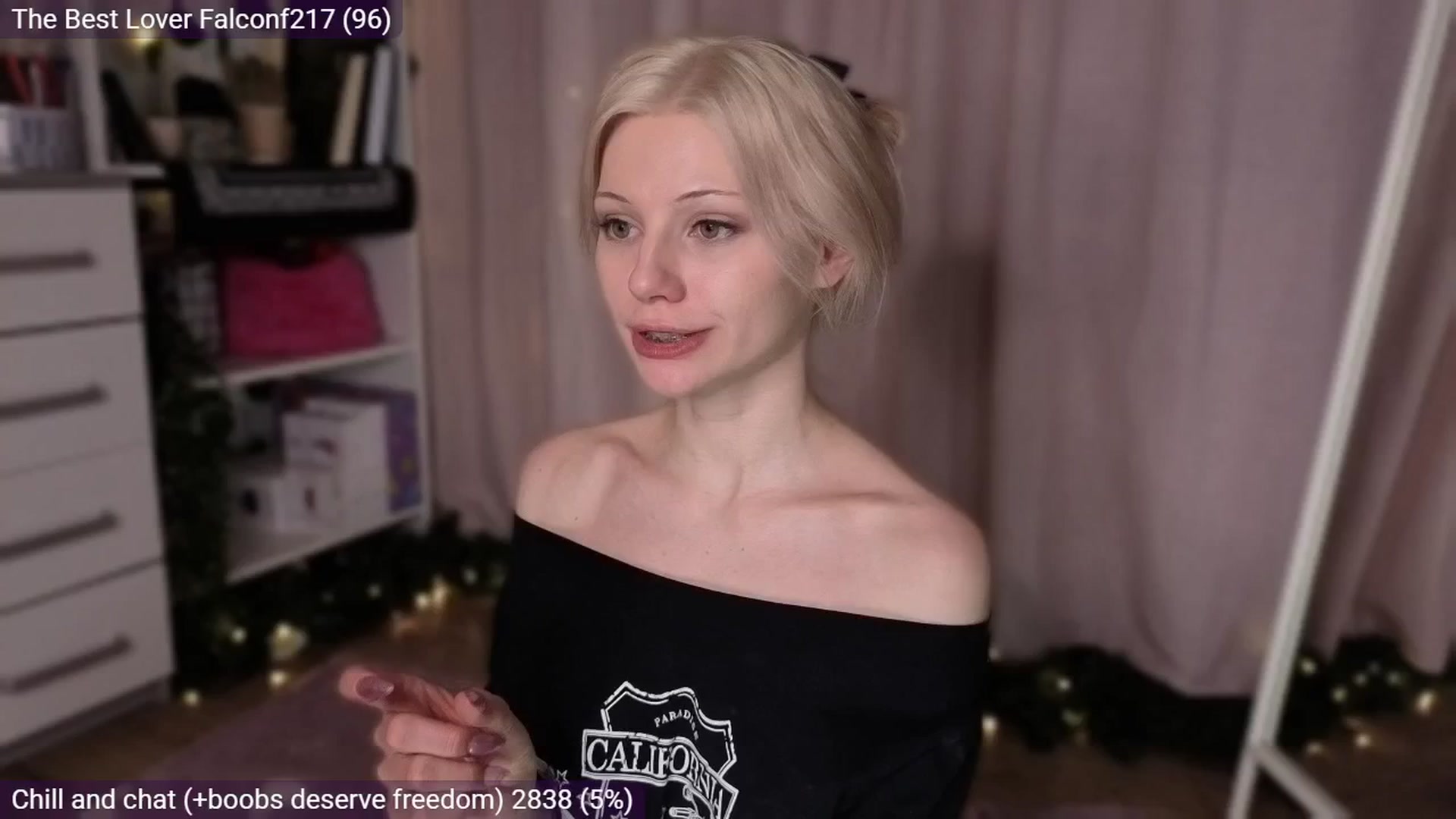 Gallery image thumbnail from JellyFox's myfreecams stream on, 03/01/2026, 06:14 image 12 of 20