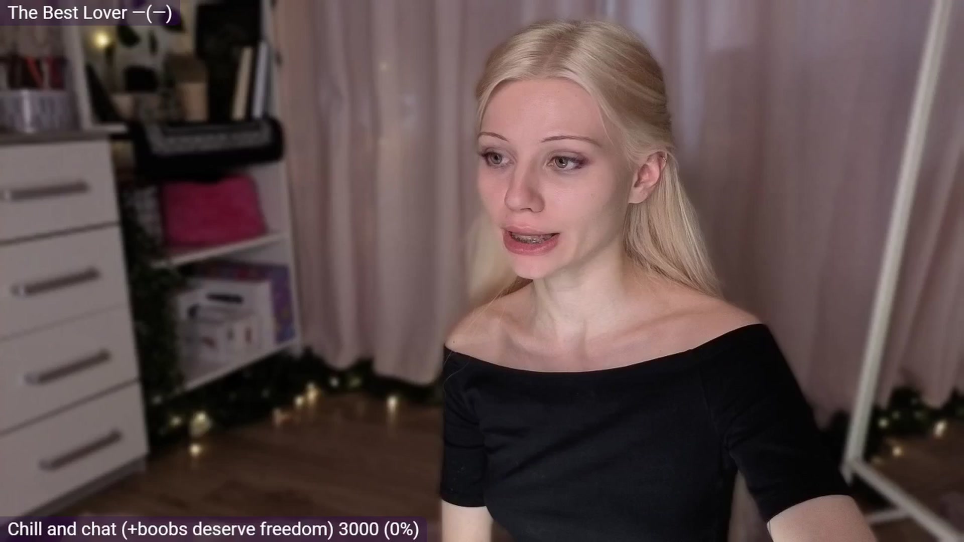 Gallery image thumbnail from JellyFox's myfreecams stream on, 03/03/2026, 07:52 image 14 of 20