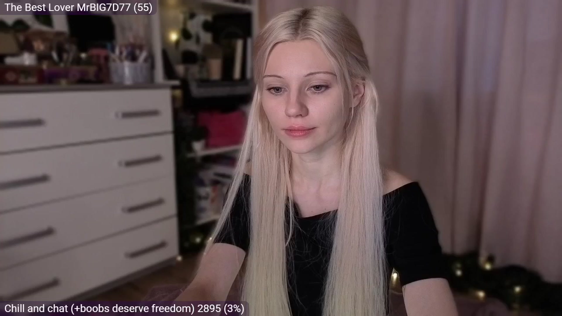 Gallery image thumbnail from JellyFox's myfreecams stream on, 03/22/2026, 04:54 image 8 of 20