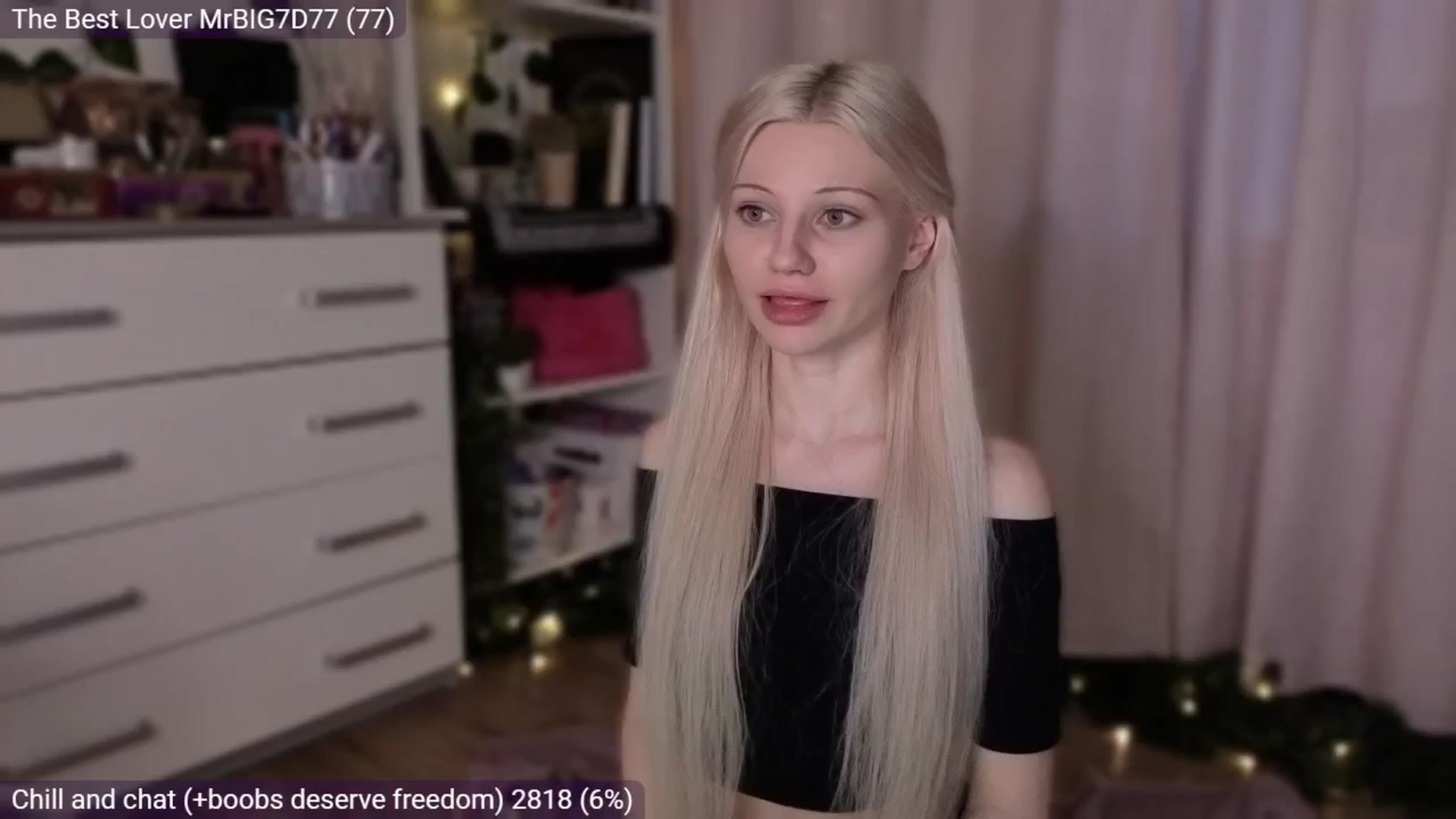 Gallery image thumbnail from JellyFox's myfreecams stream on, 03/22/2026, 04:54 image 11 of 20