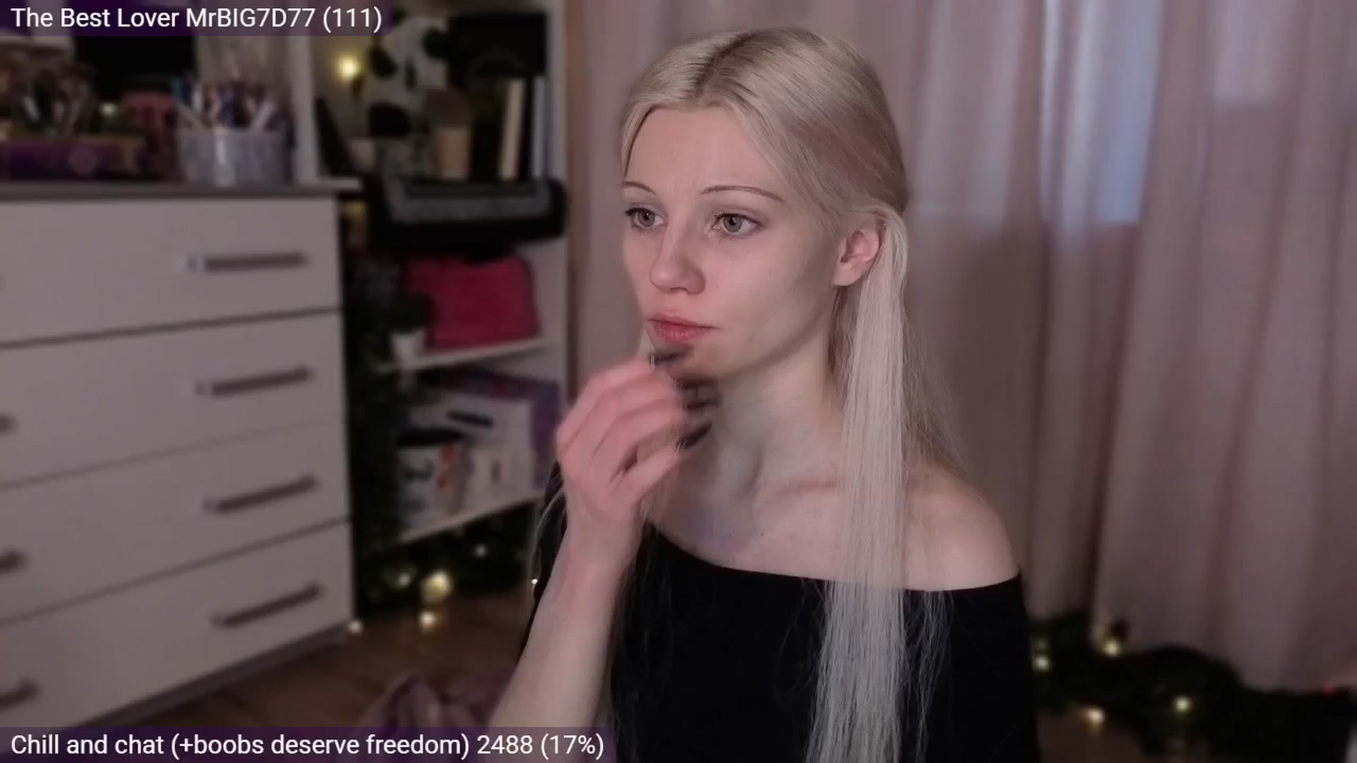 Gallery image thumbnail from JellyFox's myfreecams stream on, 03/22/2026, 05:54 image 13 of 20