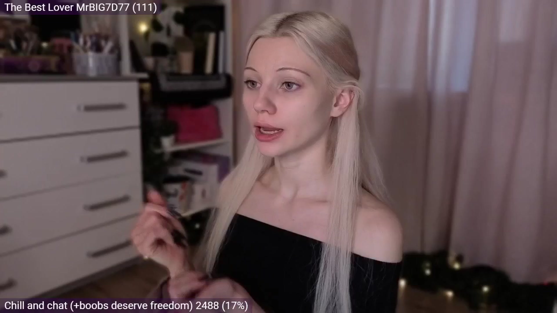 Gallery image thumbnail from JellyFox's myfreecams stream on, 03/22/2026, 05:54 image 8 of 20