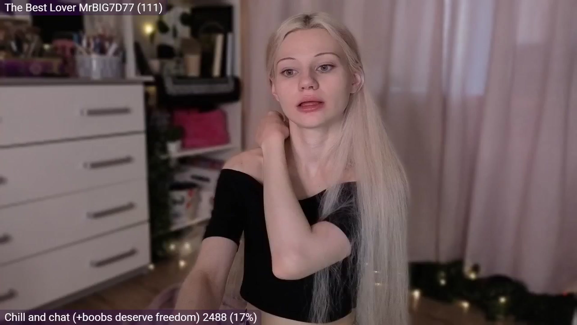 Gallery image thumbnail from JellyFox's myfreecams stream on, 03/22/2026, 05:54 image 4 of 20