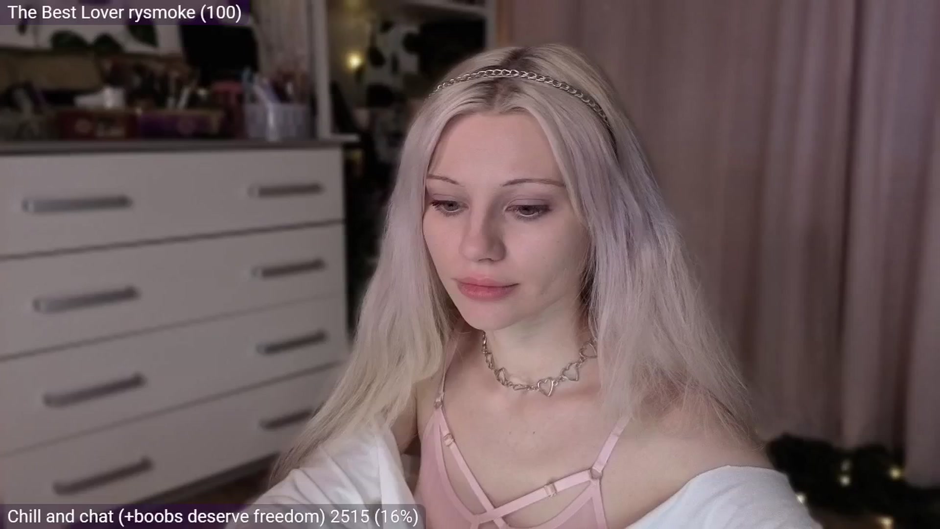 Gallery image thumbnail from JellyFox's myfreecams stream on, 03/24/2026, 04:21 image 17 of 20