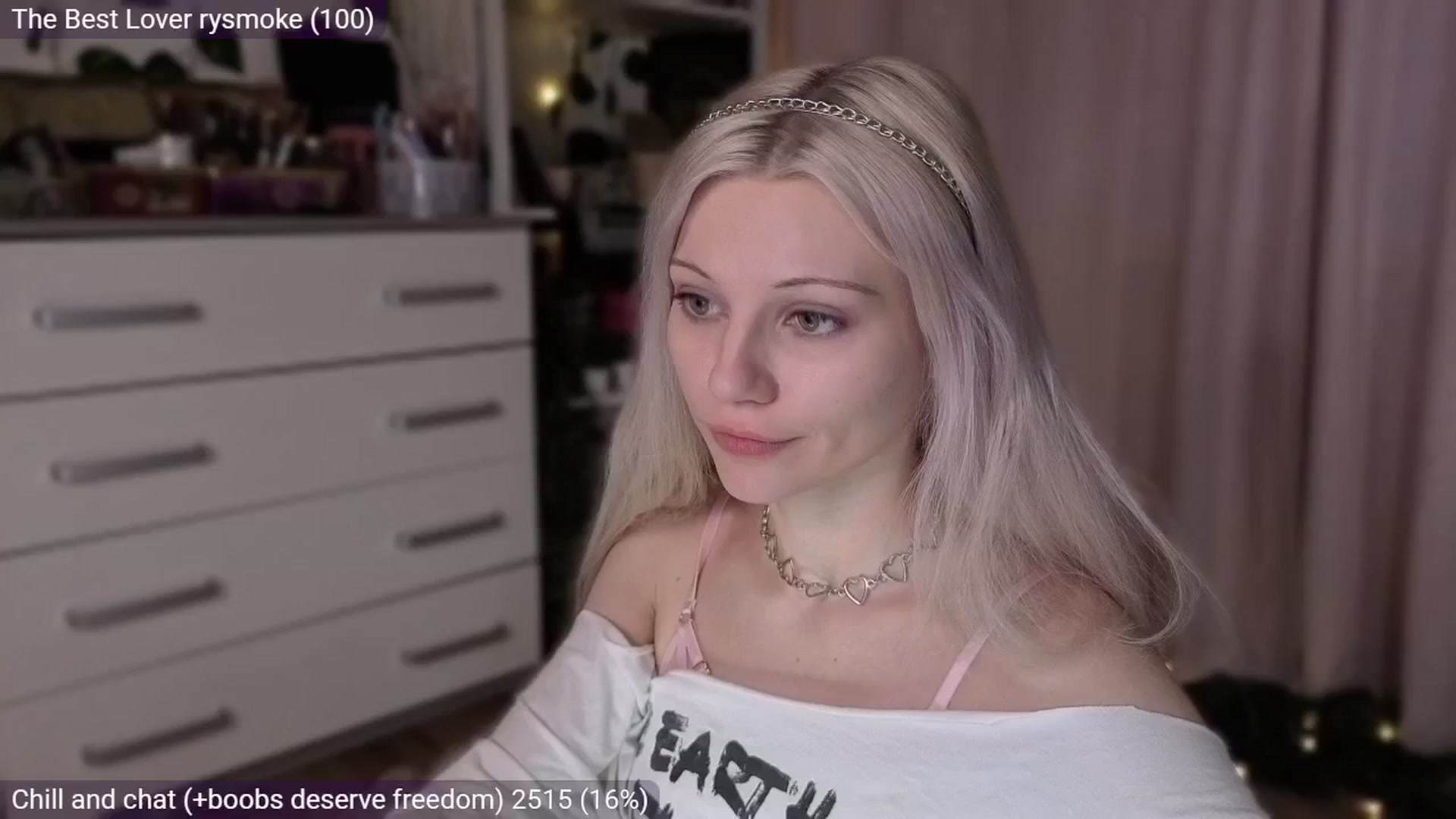 Gallery image thumbnail from JellyFox's myfreecams stream on, 03/24/2026, 04:21 image 16 of 20