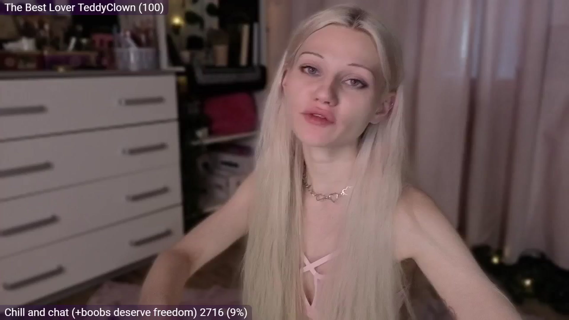 Gallery image thumbnail from JellyFox's myfreecams stream on, 03/26/2026, 06:29 image 13 of 20