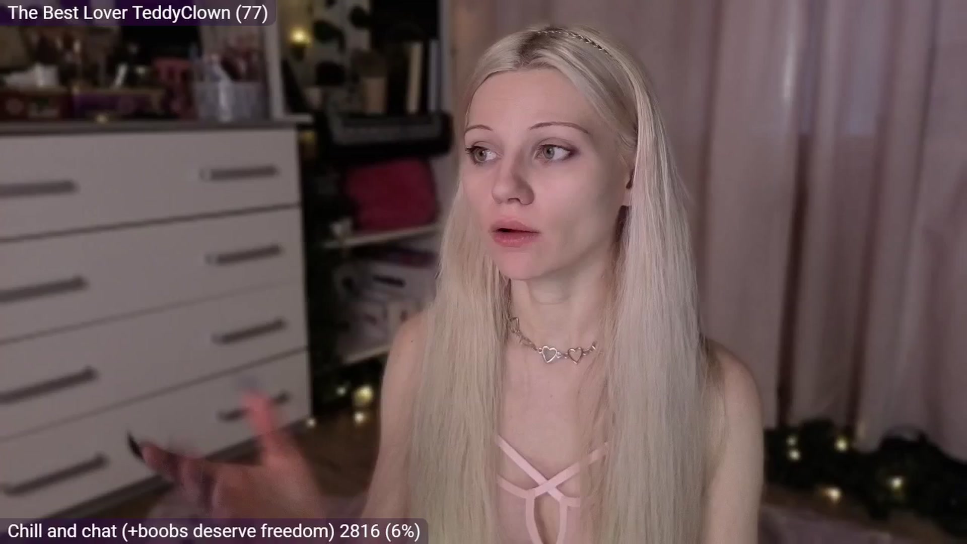 Gallery image thumbnail from JellyFox's myfreecams stream on, 03/26/2026, 06:29 image 4 of 20