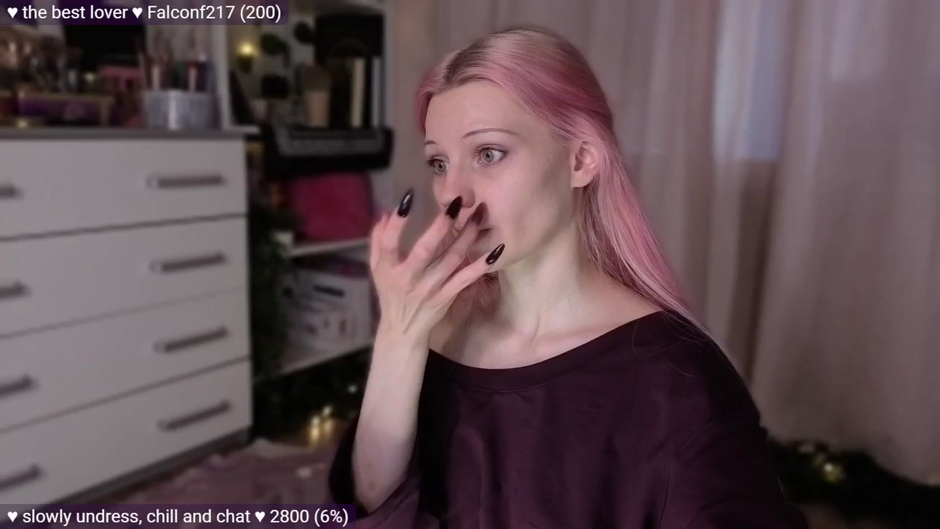 Gallery image thumbnail from JellyFox's myfreecams stream on, 04/09/2026, 05:10 image 17 of 20