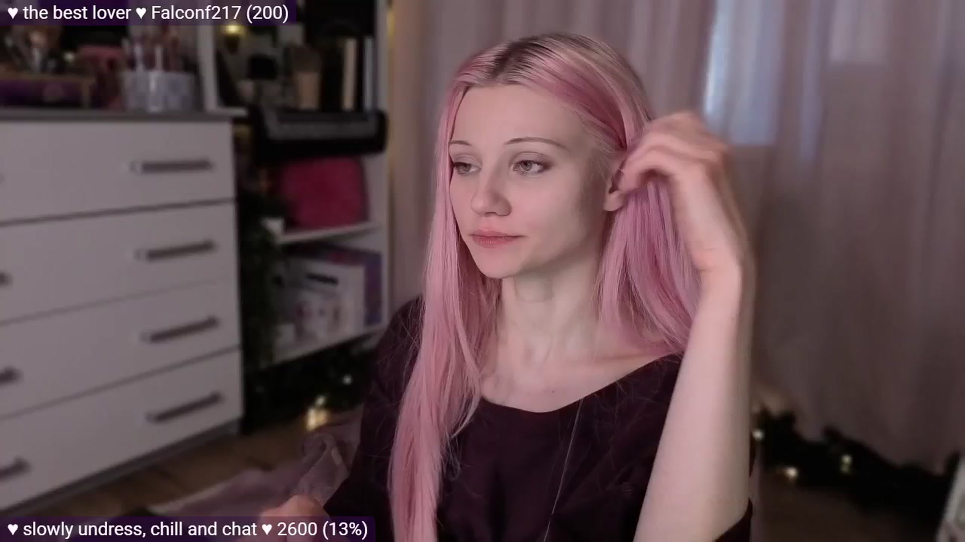 Gallery image thumbnail from JellyFox's myfreecams stream on, 04/10/2026, 06:09 image 18 of 20